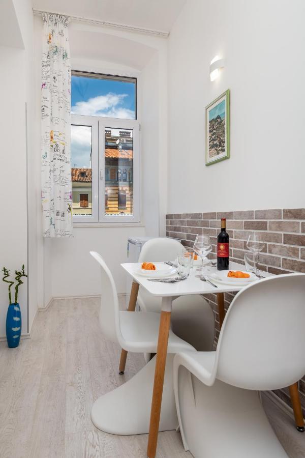 Rijeka With Love Center Apartment Exterior foto