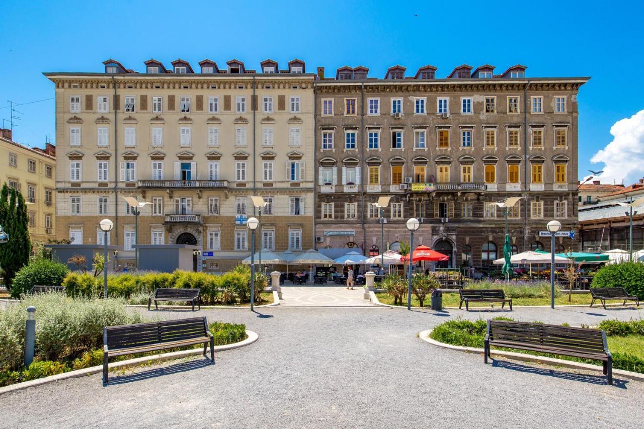 Rijeka With Love Center Apartment Exterior foto